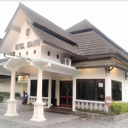 Serayu Hotel Timika Buitenkant foto