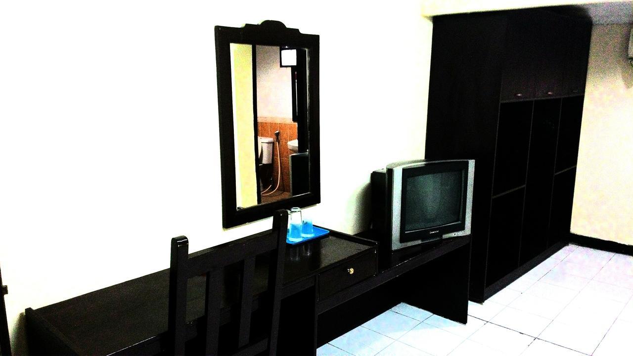 Serayu Hotel Timika Buitenkant foto