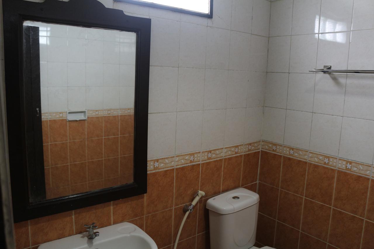 Serayu Hotel Timika Buitenkant foto